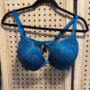 Victoria's Secret Vibrant Blue Lace Bra BOMBSHELL